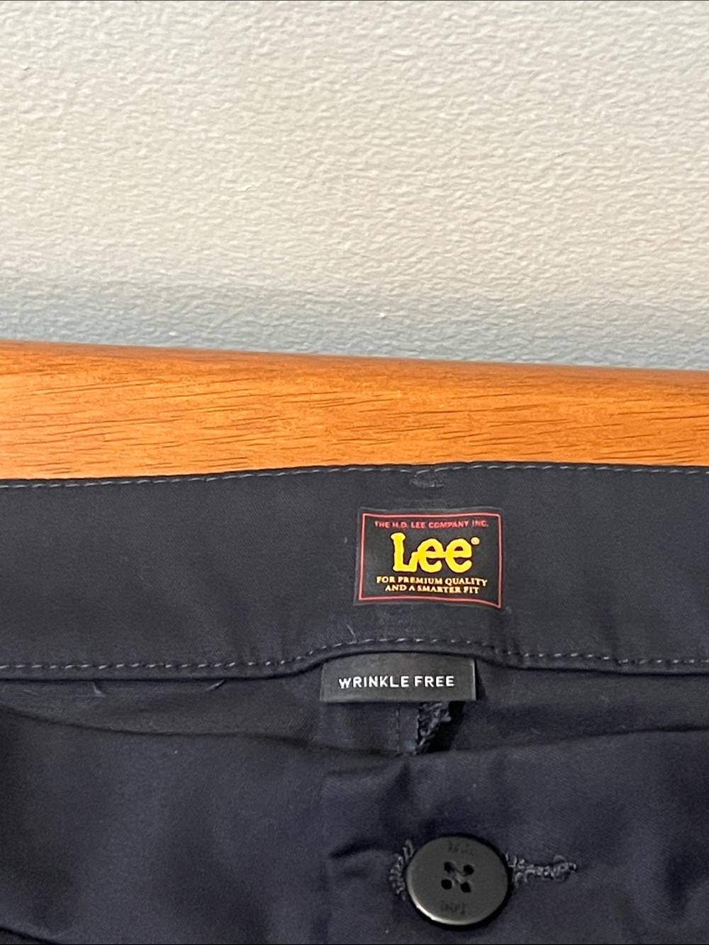 Lee Black Tailored Straight Dress Pants Size 18 SHORT Wrinkle Free - Picture 5 of 7
